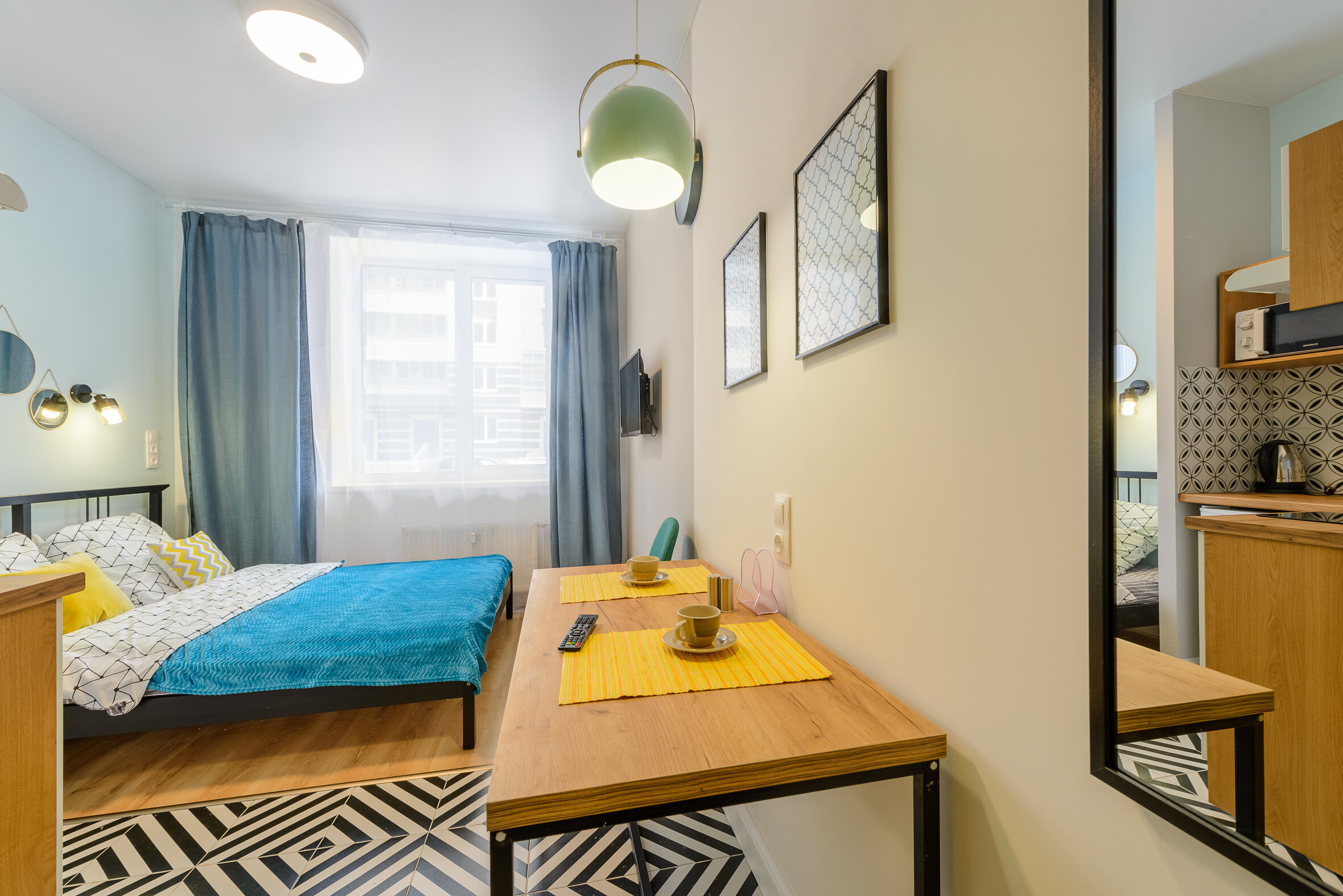 Фото ФоксиФлэт Пэинтс