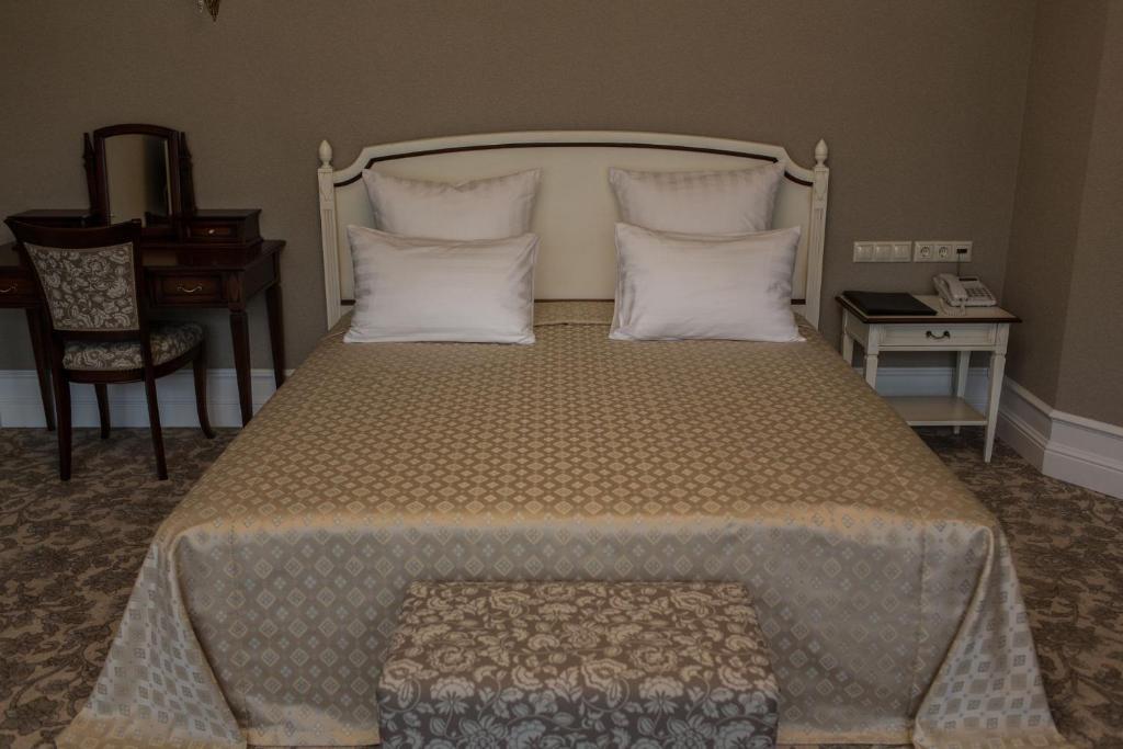 Фото Разумовский