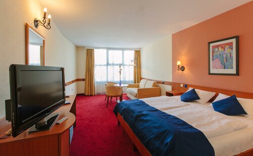 Гостиница Hotel Mediterran в Будапеште