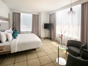 Гостиница Novotel Makassar Grand Shayla