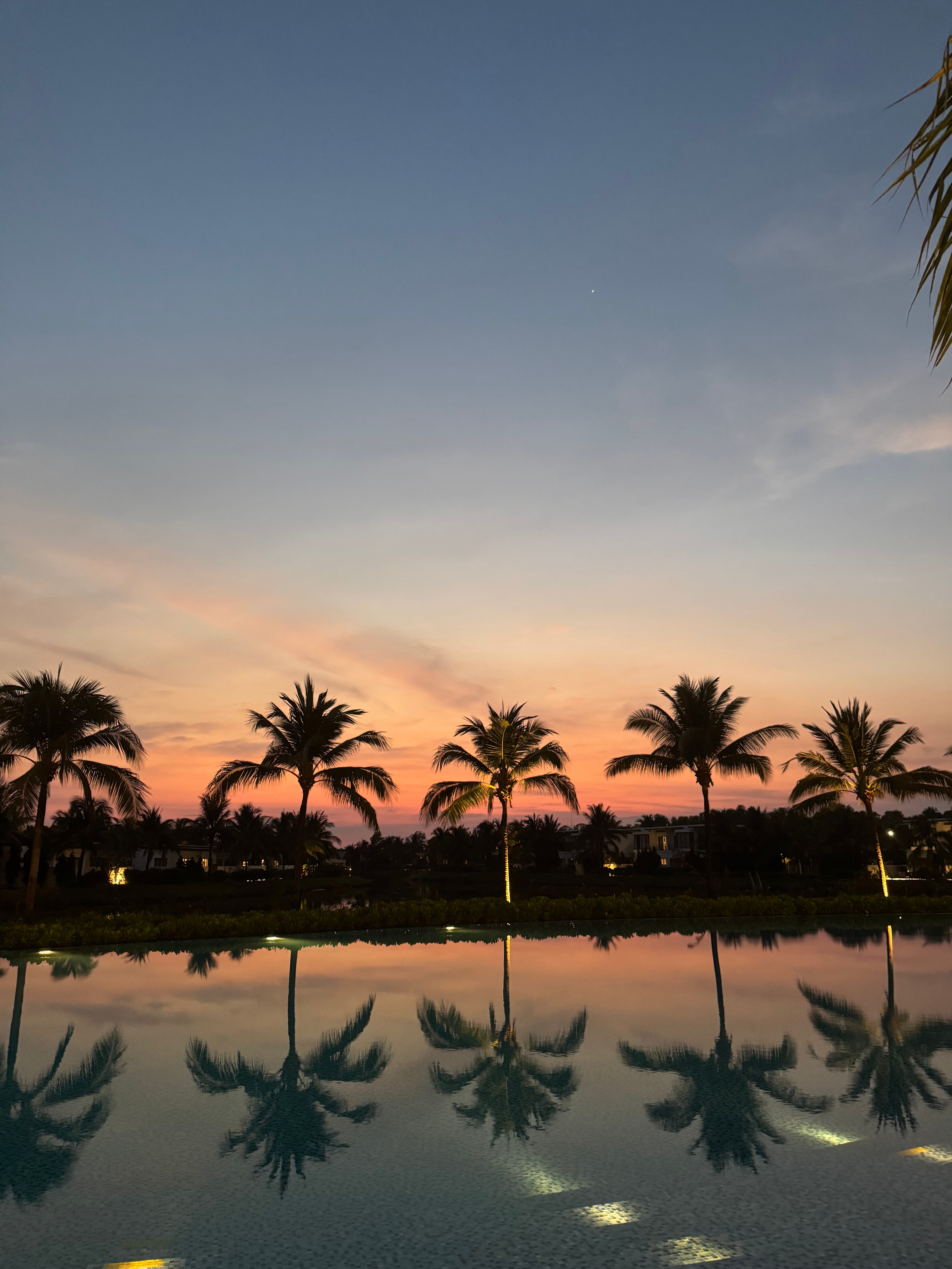Фото Movenpick Resort Waverly Phu Quoc