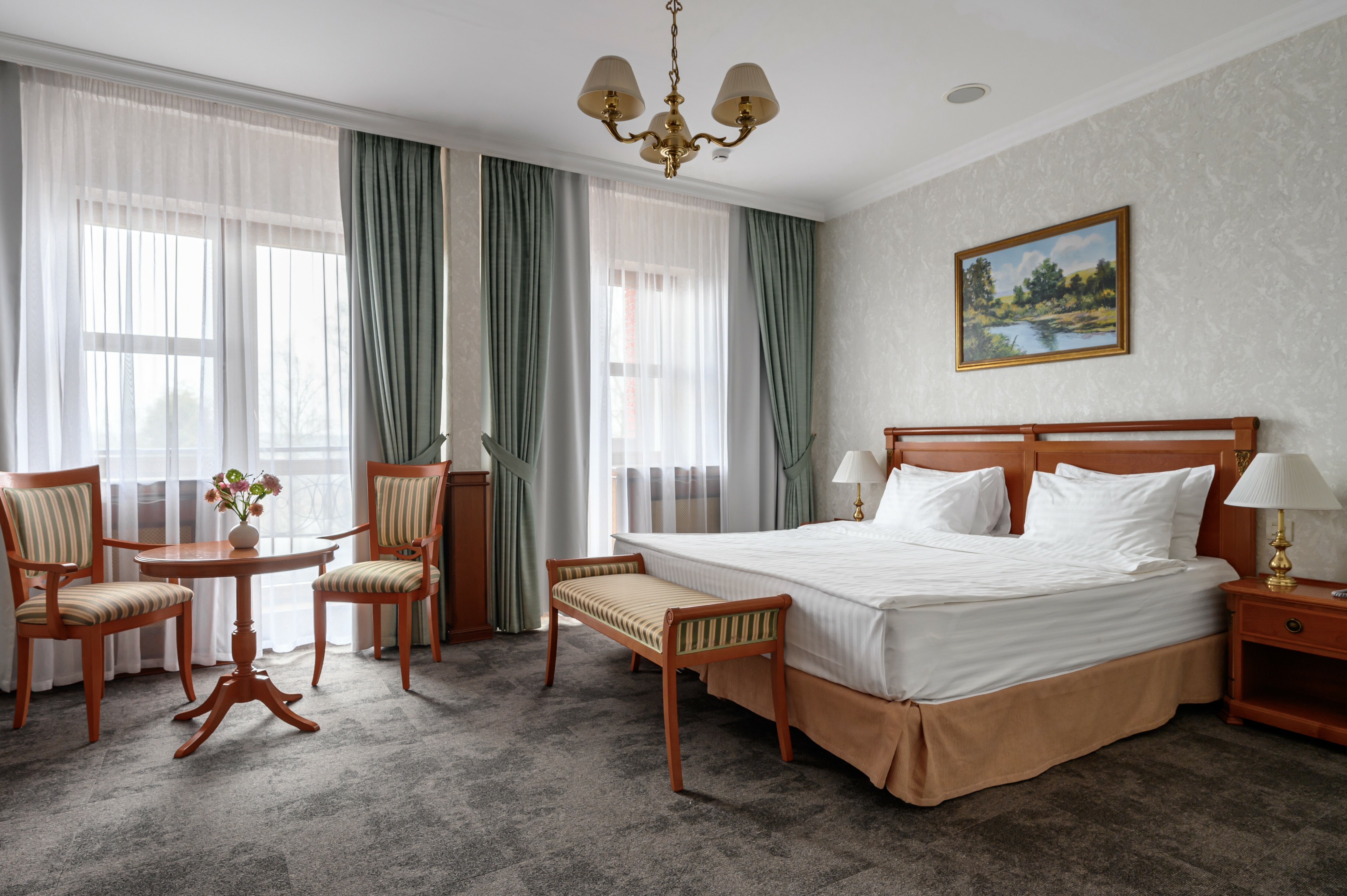 Фото отеля 1