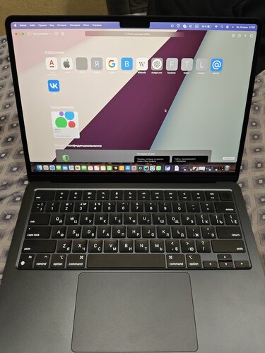 Жалаңаш әйелдер мен жалаңаш еркектер