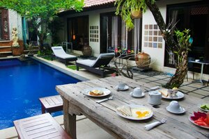 Гостиница Sindhu Mertha Suite