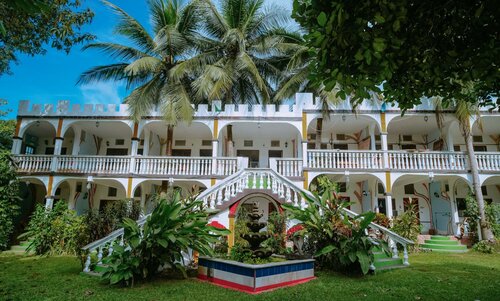 Гостиница KokosNuss Garden Resort в Короне