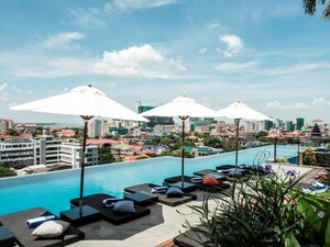 Гостиница Aquarius Hotel & Urban Resort Phnom Penh
