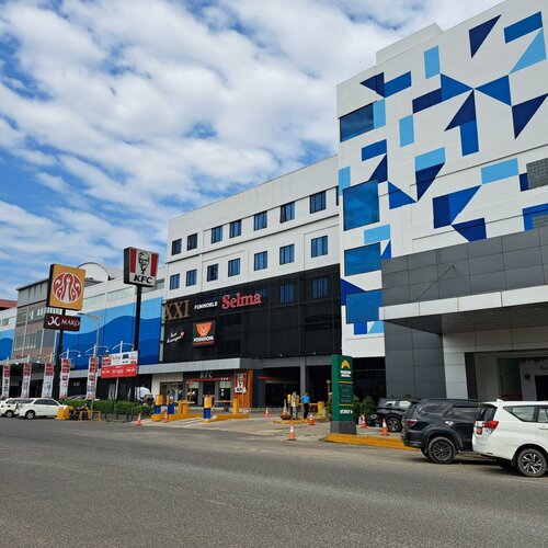 Гостиница Wiltop Hotel в Джамби