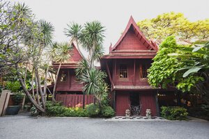 Гостиница 4 Monkeys Hotel