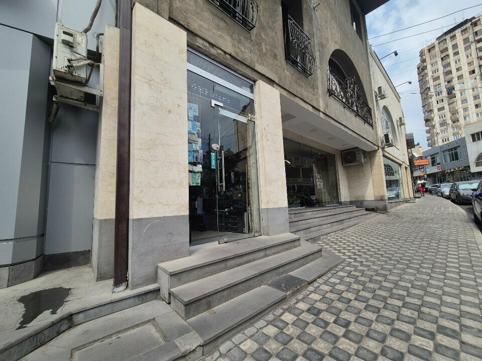 Computer store King computers, Yerevan, photo