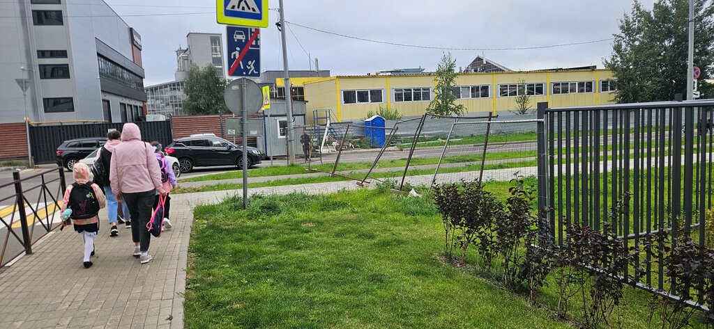 Gimnaziya Многопрофильная лингвистическая гимназия № 33, корпус № 2, , foto