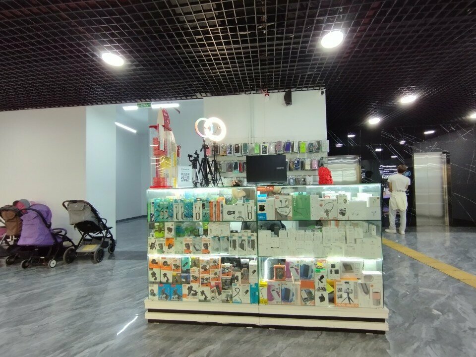 Items for mobile phones Too Midas, Chimkent, photo