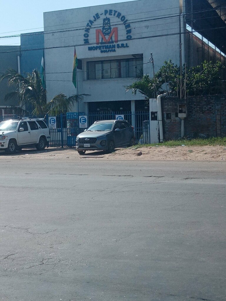Management company Mopetman S. R. l, Santa Cruz de la Sierra, photo