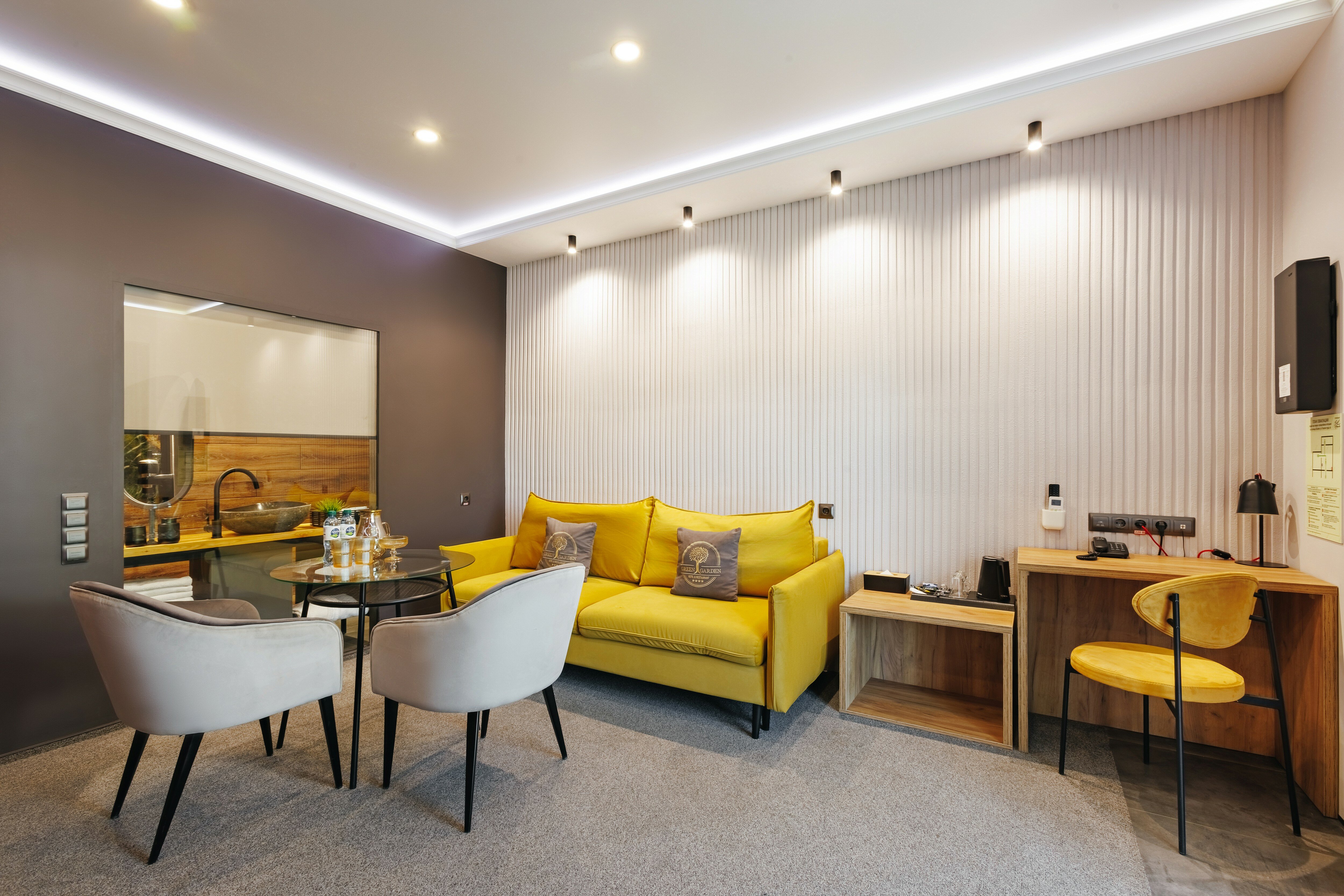 Фото Green Garden Hotel