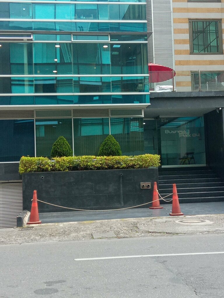 Building Business Park 84, Bogota, photo