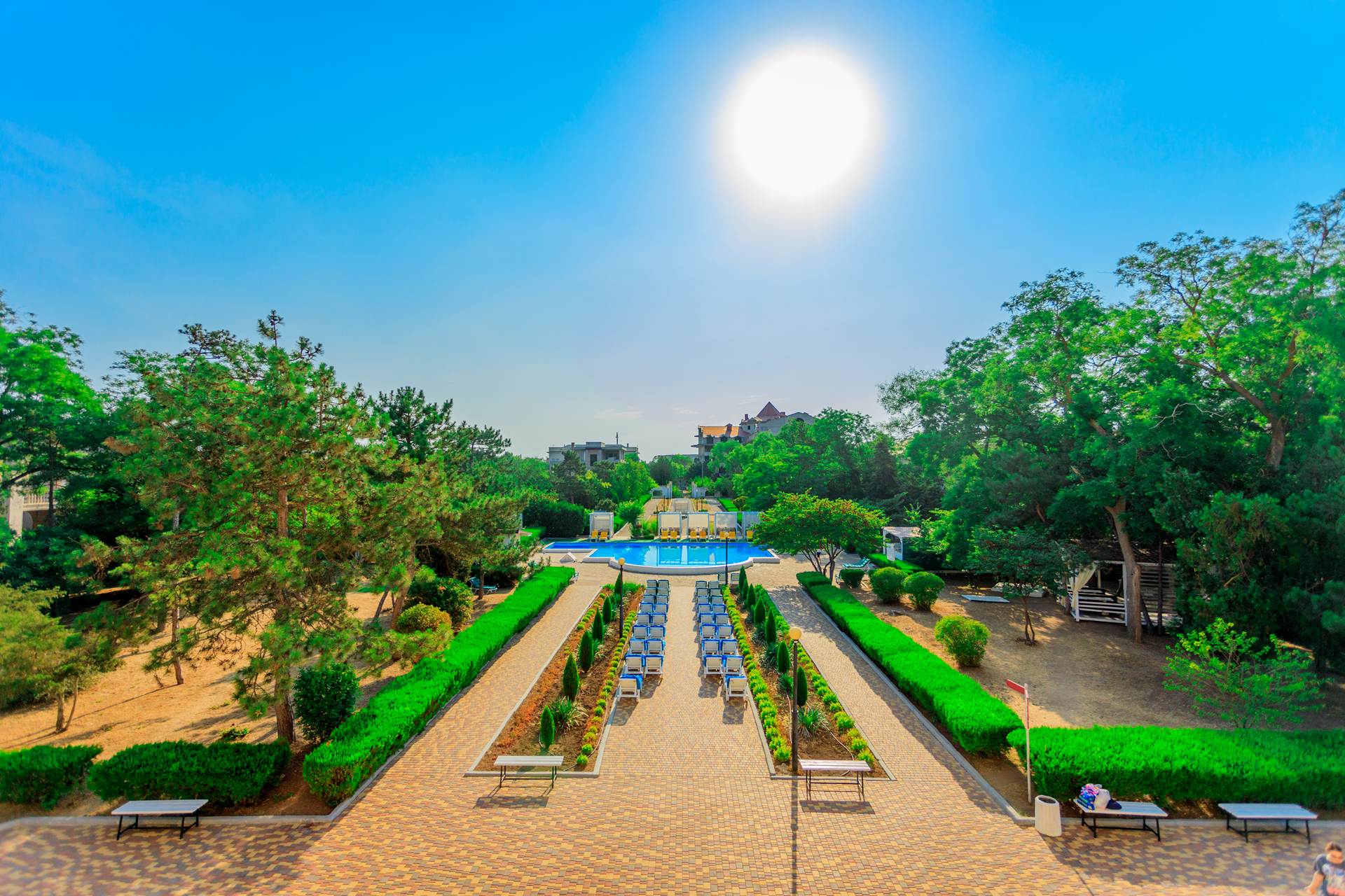 Фото отеля 2