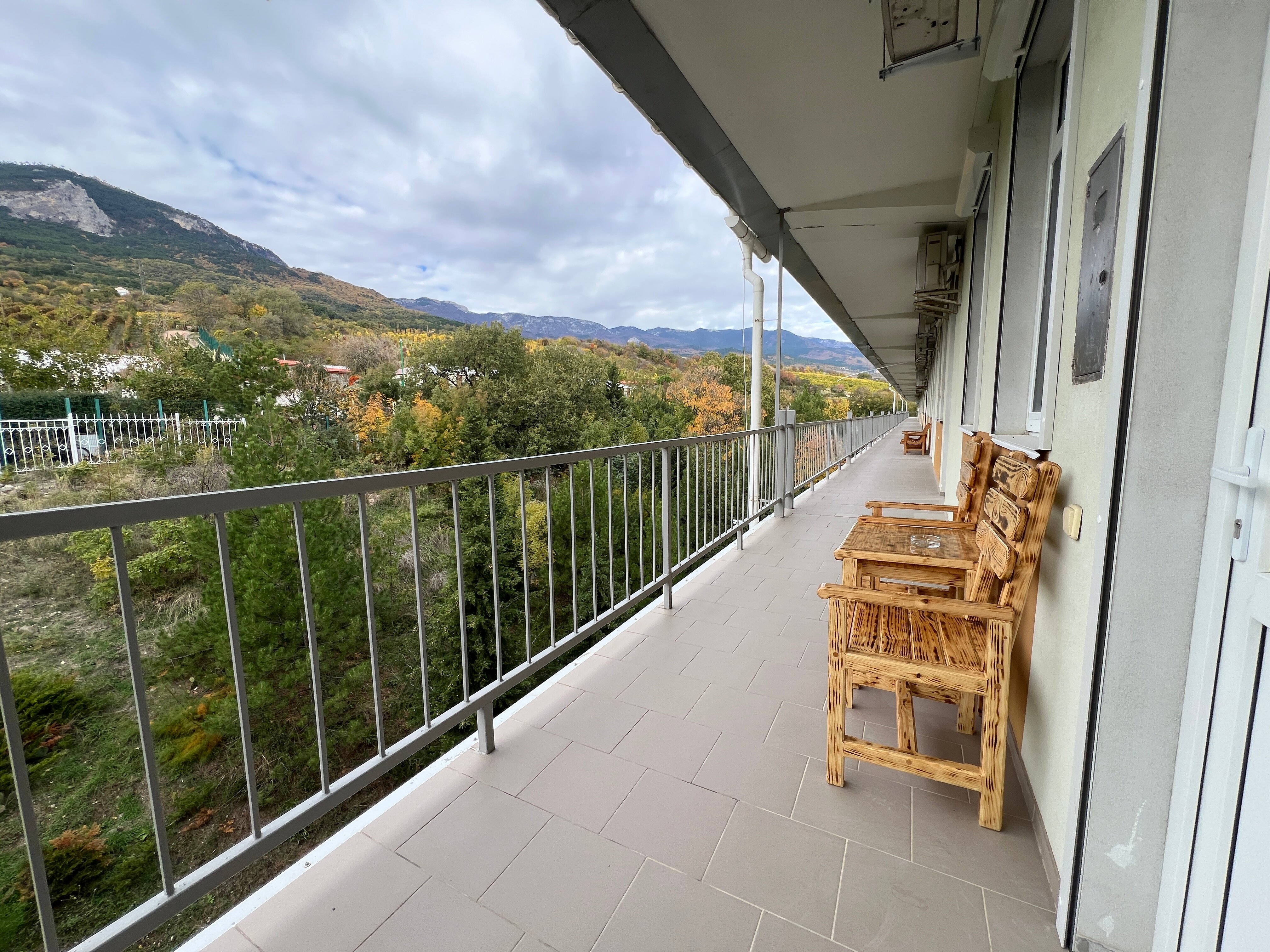 Фото Альмари