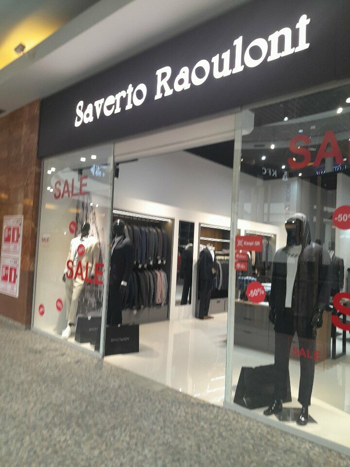 Clothing store Saverio Raouloni, Astana, photo
