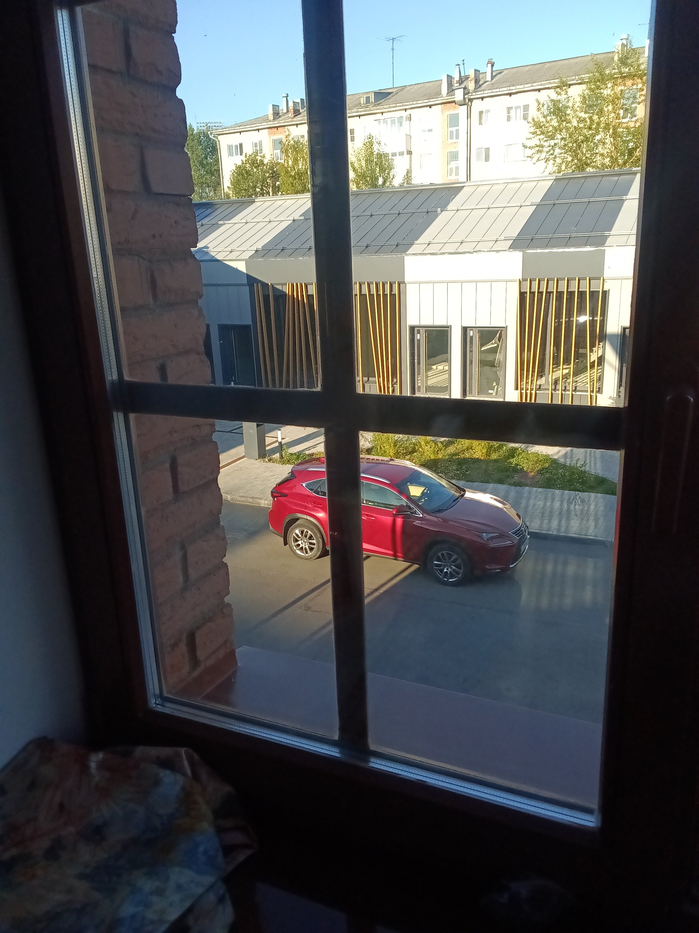 Фото Кристал