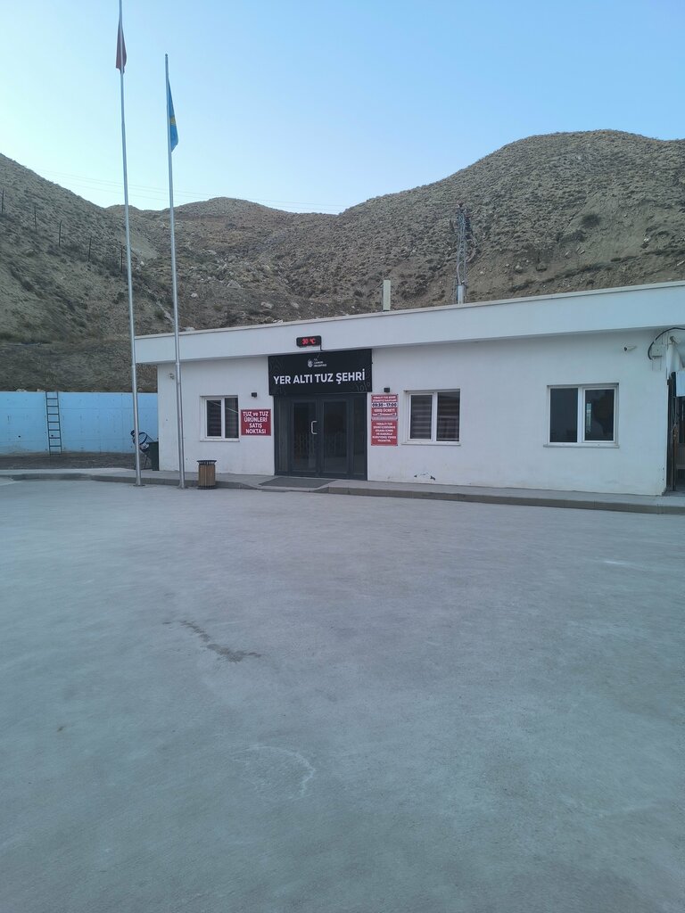 Landmark, attraction Cankiri Salt Cave, Cankiri, photo