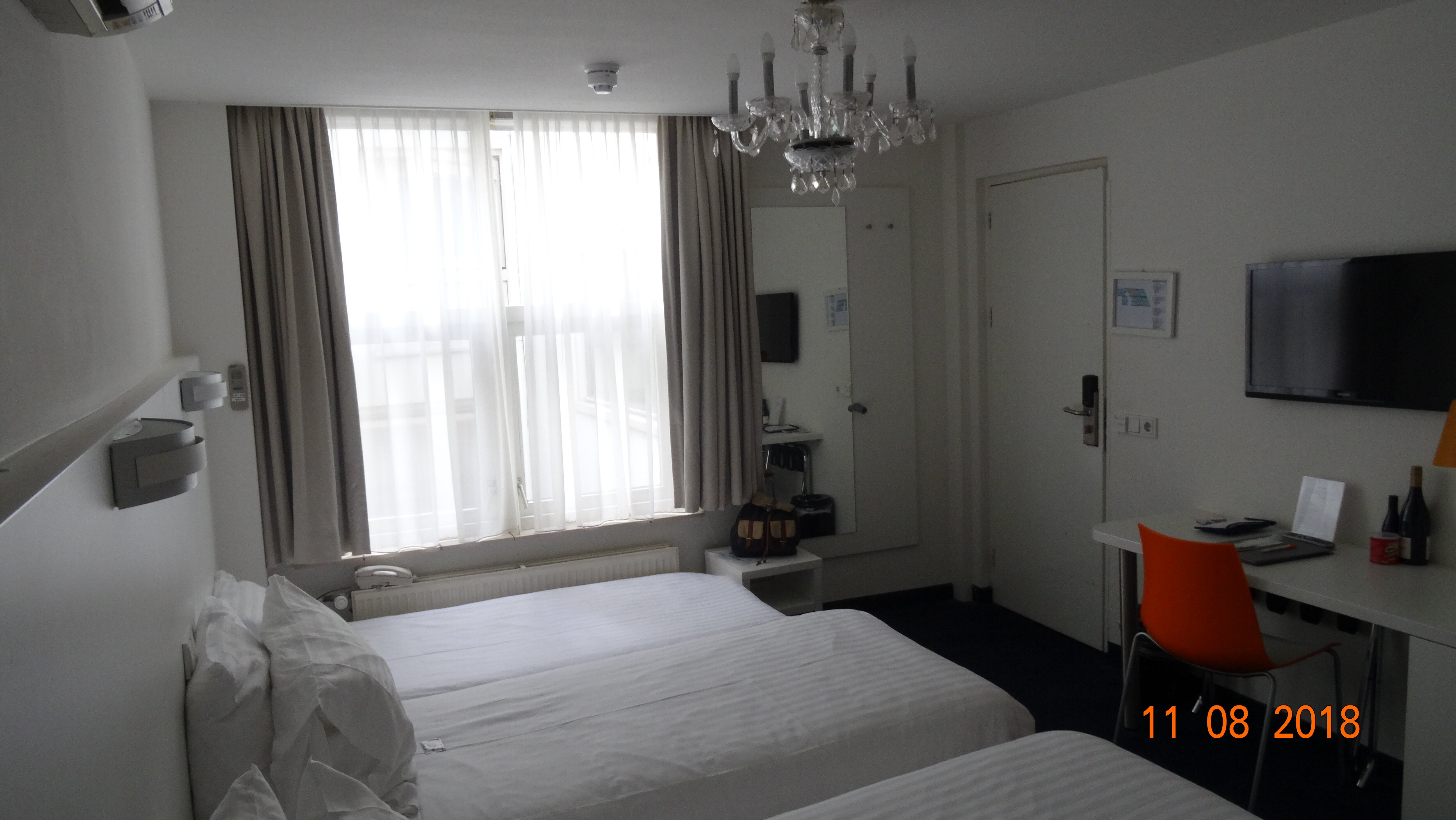 Фото Hotel Multatuli