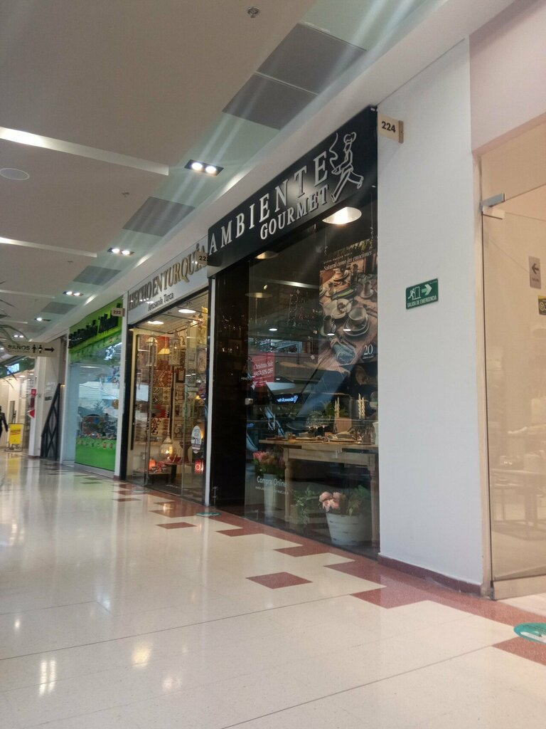 Tableware shop Ambiente Gourmet, Bogota, photo