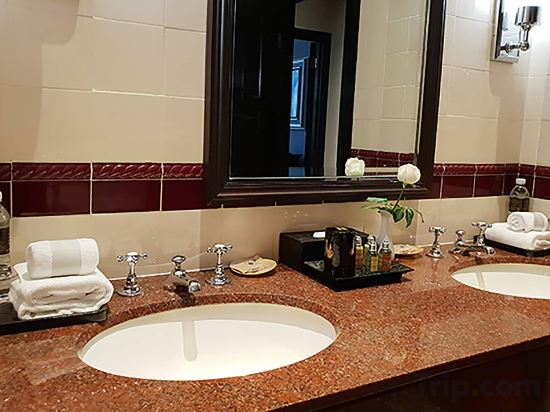 Фото The Strand Yangon