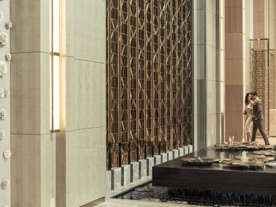 Фото Four Seasons Hotel Kuala Lumpur