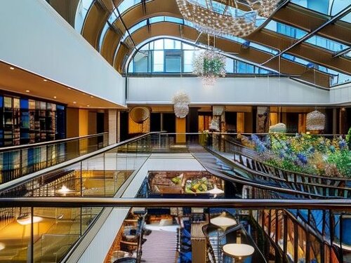 Внешний вид отеля Hilton The Hague в Гааге, фото 4