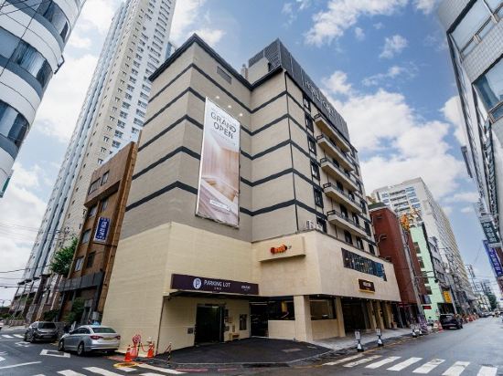 Фото Hotel Forêt The SPA