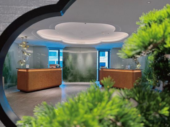 Фото Suzhou Youngor Central Hotel