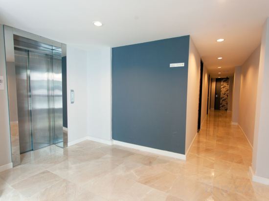 Фото Nantra Ploenchit Hotel