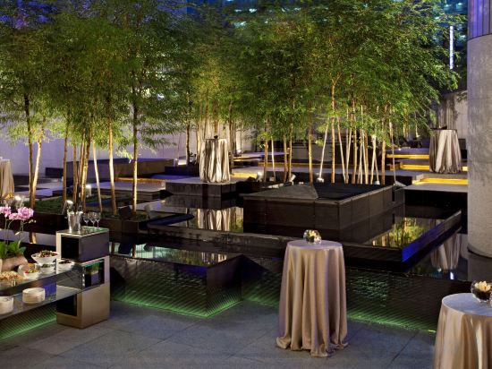 Фото Oasia Hotel Novena, Singapore