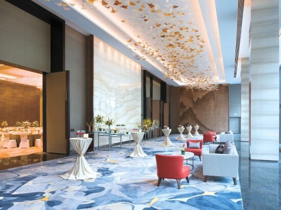 Фото Crowne Plaza Hangzhou Qiantang by Ihg