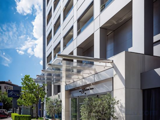 Фото Golden Age Hotel