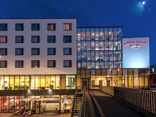 Фото Vienna House Easy Pilsen