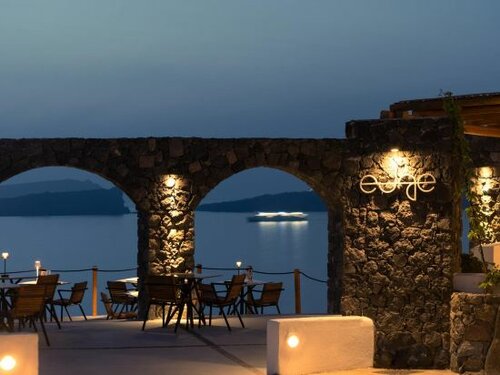 Внешний вид отеля Hotel Goulielmos в Муниципальной единице Фирах, фото 2