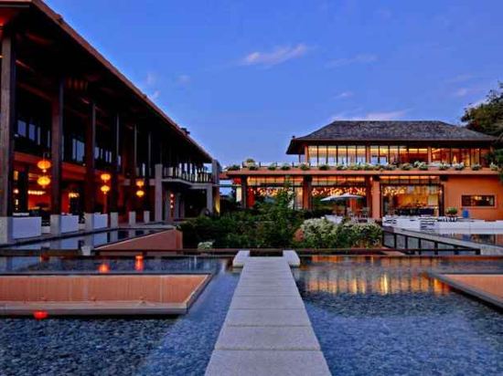 Фото Sri Panwa Phuket Luxury Pool Villa Hotel