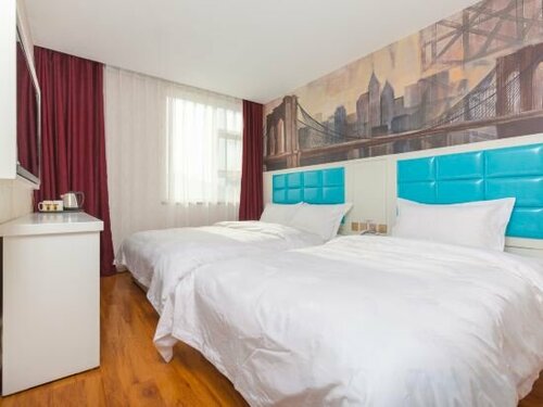 Гостиница Super 8 Hotel (Beijing You'anmen Outer Street) в Пекине