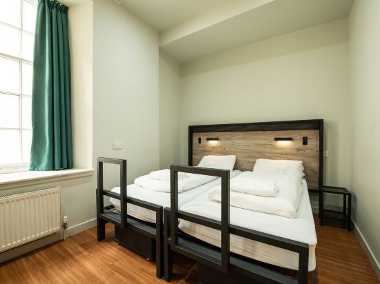 Фото a&o Edinburgh City