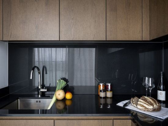 Фото Cove Landmark Pinnacle