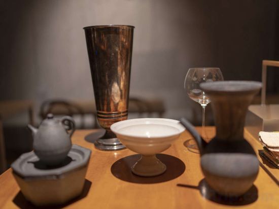 Фото Tsugu Kyoto Sanjo by The Share Hotels