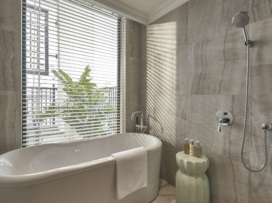 Фото La Siesta Premium Saigon