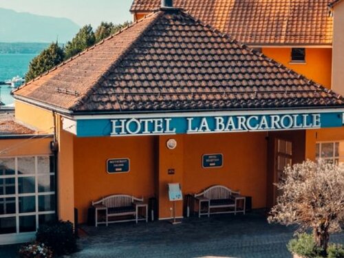 Внешний вид отеля Hotel La Barcarolle в Пранжинсе, фото 1
