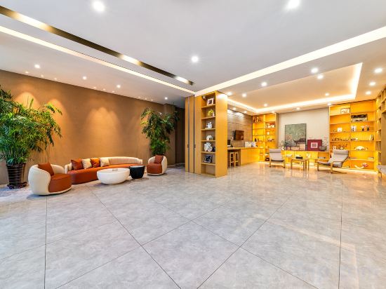 Фото Homeinn Hotel (Harbin Exhibition Center Hengshan Road Wanda Plaza)