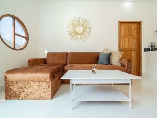 Фото Tropical Oasis Aoyon Beach House