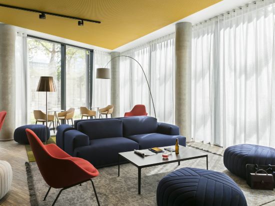 Фото Okko Hotels Paris Porte de Versailles