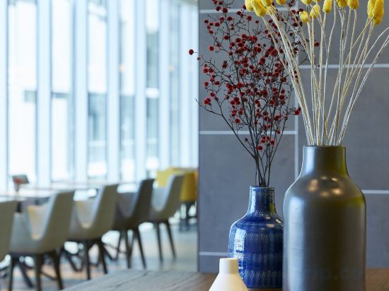 Фото Holiday Inn Express Melbourne Southbank, an Ihg Hotel