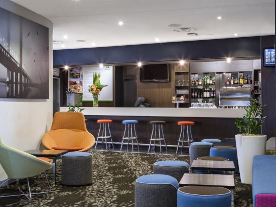 Фото Holiday Inn Melbourne Airport