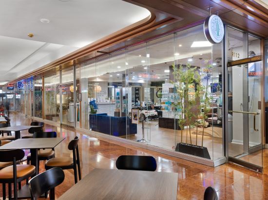 Фото High-rise Comfort With Balcony and Pool