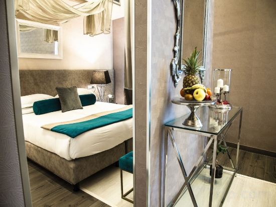 Фото Dharma Luxury Hotel